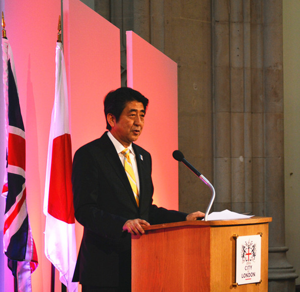 安倍承認「村山談話」,引起東亞各國議論。(Photo by Chatham House, London on Flickr – used under Creative Commons license)