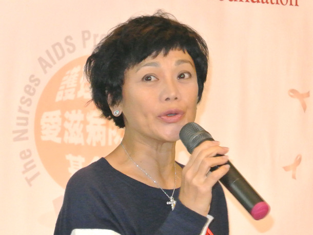 知名導演張艾嘉長期推動愛滋防治相關公益活動,她表示,關懷愛滋病人,是所有健康者的責任。(photo by李昀澔/台灣醒報)