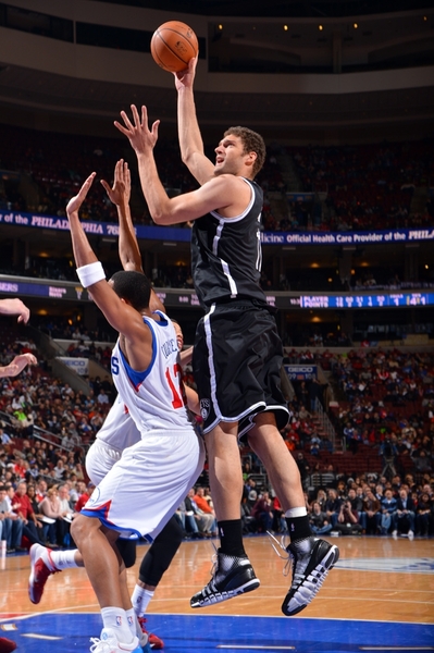 籃網在傷大中鋒羅培茲,前途堪憂。(photo by nba.com)