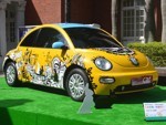 The New Beetle彩繪首獎汽車展現在大家眼前。(photo by 彭書穎/台灣醒報)
