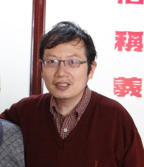 新莊恩友中心傳道倪振義,好心收留街友何榮華,沒想到竟被酒醉的他持刀砍傷,生命一度垂危。photo by 羅佳旼/台灣醒報)