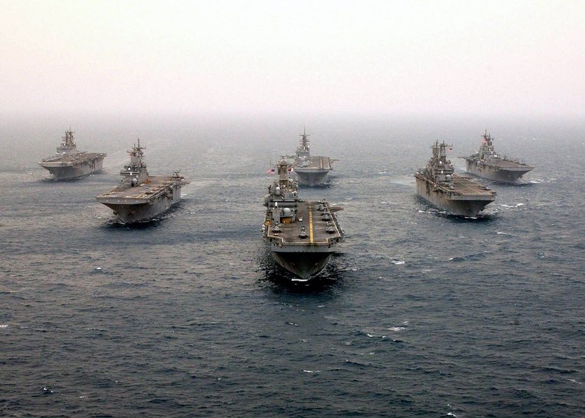 美國海軍近日派遣出8艘軍艦進入黑海,在俄國大門前與北約成員國海軍進行聯合軍演,維護烏克蘭局勢。〈photo by 維基百科〉