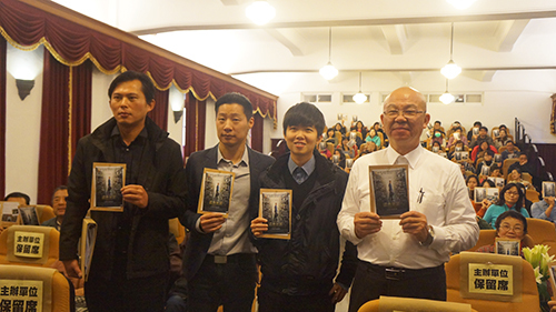 納粹二戰時的人權議題電影《謊言迷宮》首映會28日登場,黃國昌、林昶佐、苗博雅皆出席。(photo by 陳怡安/台灣醒報)
