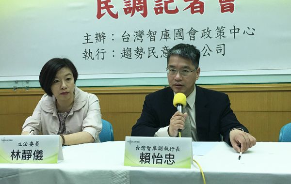 蔡政府執政滿月,親綠的台灣智庫公佈民調顯示林全內閣的不滿意度上升最快。(photo by 鄭羿菲/台灣醒報)