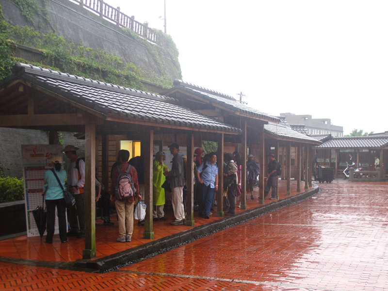 從南海到日本的低壓帶,將讓台灣天氣更不穩定,各地降雨機率大增。(photo by Beatrice Wei on flicker- used under Creative Commons license)