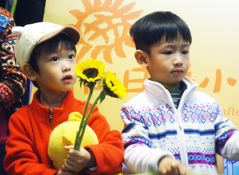 全教總6日指出,幼兒園教學不應該分科,而要採取抽象教學,讓孩子邊摸索邊學習。圖為幼兒示意圖。(photo by 林亭妤/台灣醒報)