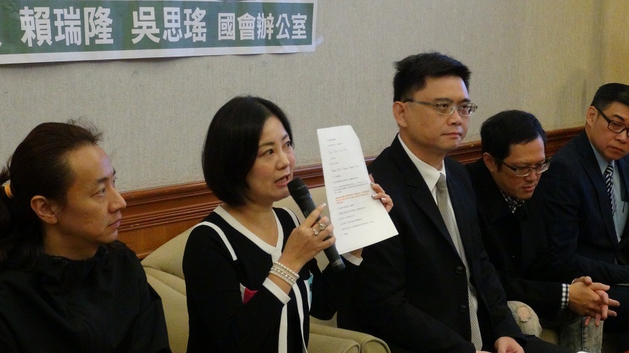 立委吳思瑤表示,擬在教育文化委員會催生「藝文表演活動管理辦法」。(photo by 郭恩孝/台灣醒報)
