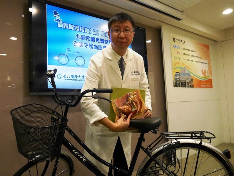 過度騎單車容易導致攝護腺癌指數飆高,醫師提醒,若察覺身體異常就進一步接受檢查。(photo by 北醫附醫提供)
