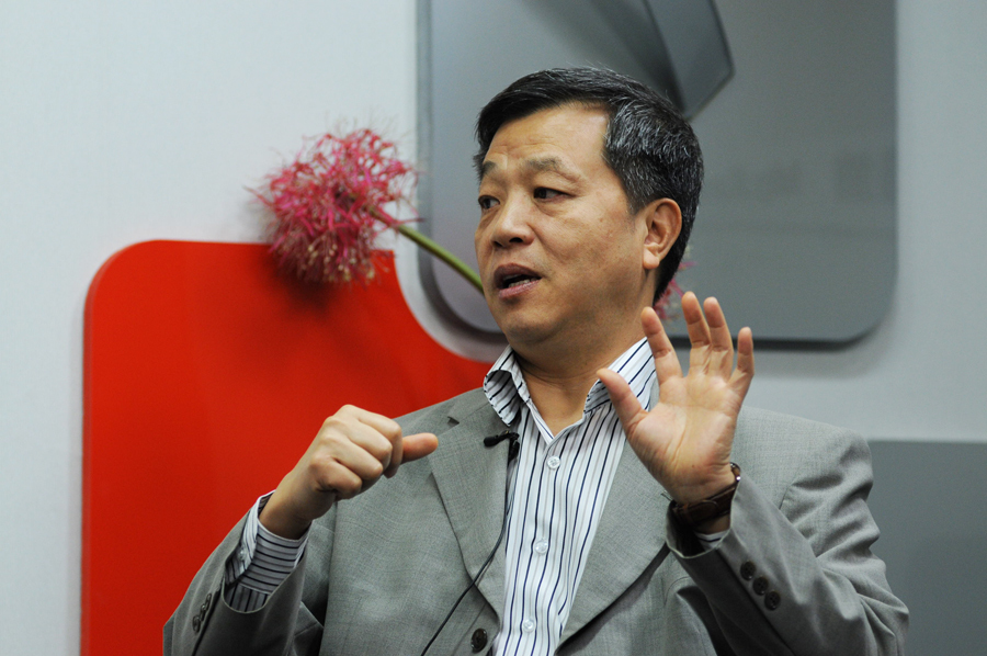 前勞動部長陳雄文認為,民進黨在一例一休上已打死結,要修法勞資雙方都會開大口,要讓雙方滿意非常棘手。(photo by 醒報資料照)