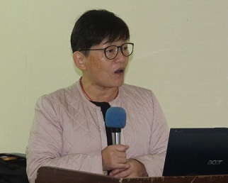 媽媽監督核電廠聯盟理事長徐光蓉指出,氣候變遷的問題越來越嚴重。(photo by 譚有勝/台灣醒報)