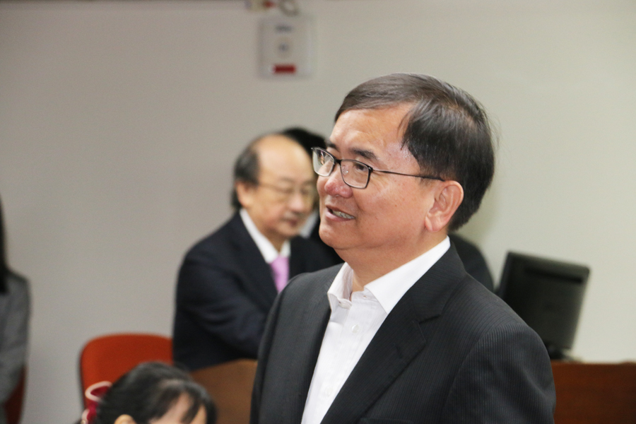 民進黨團幹事長劉櫂豪認為,修憲、領土變更應回歸憲法相關規定,而公投法則回歸如何行使的程序規定。(photo by 鄭羿菲/台灣醒報)