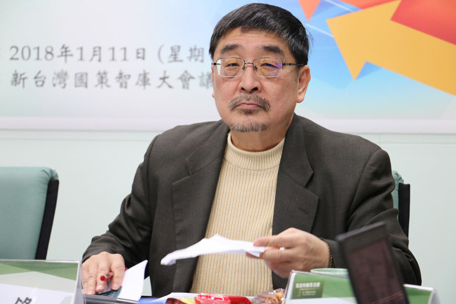 東華大學原住民事務與發展系教授施正鋒指出,蔡政府施政策略反覆,讓年輕人感受到「負面」形象。(photo by 鄭羿菲/台灣醒報)