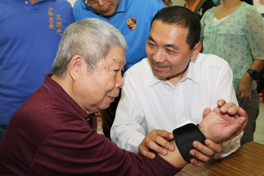 學者分析,6都選舉中,藍營只有新北市由前副長侯友宜出現較有機會,桃園市與台中市則還需加強整合,才有機會一搏。(photo by 新北市政府)