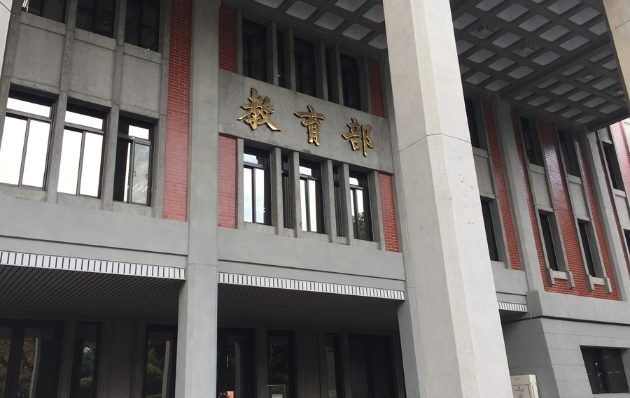 教育部長潘文忠請辭後,卡管案進入延長賽,但受訪綠委強調,管案也不因部長請辭而有所影響或拖延。(photo by 楊蕓/台灣醒報)