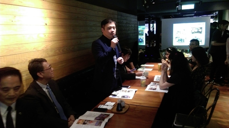 圖說:國際醫療衛生促進會4日公佈「第三屆國際醫療典範獎」得獎名單,個人獎得主黃致錕院長致詞。(photo by 蔡岳宏/台灣醒報)