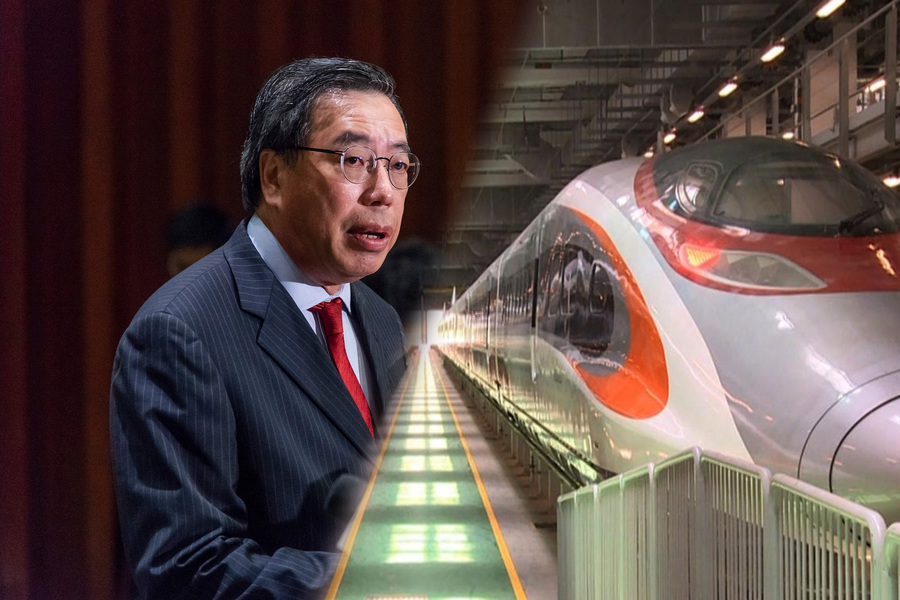 香港立法會主席梁君彥再肆意濫權,忽然「腰斬」會議程序拒絕讓議員繼續發言,令爭議的一地兩檢條例極速獲表決強行通過,也令大陸法律日後可以正式在香港境內實施。(photo by 香港立法會)