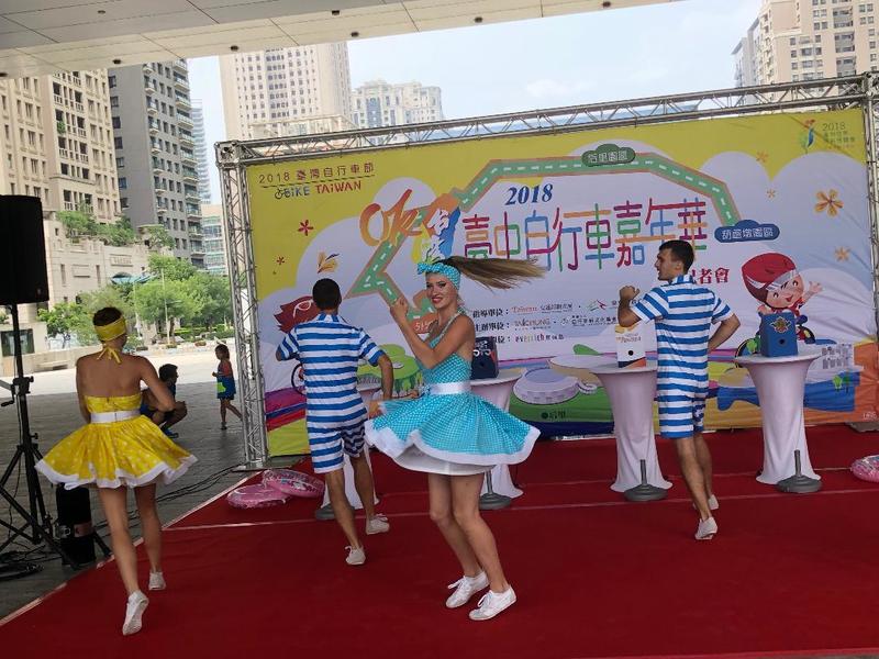 台中自行車嘉年華即將上路,特別針對女性車友規劃可悠閒拍照的美美路線。(photo by 劉東皋/台灣醒報)
