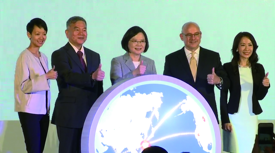 總統蔡英文出席臉書舉辦的「2020與世界為友」活動時表示,台灣與臉書的緊密合作,將有助推動台灣成為亞洲矽谷。(photo by 蔡英文臉書專頁)