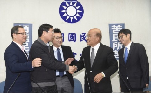 行政院長蘇貞昌15日率副揆等,拜會國民黨團。(photo by 網路截圖)