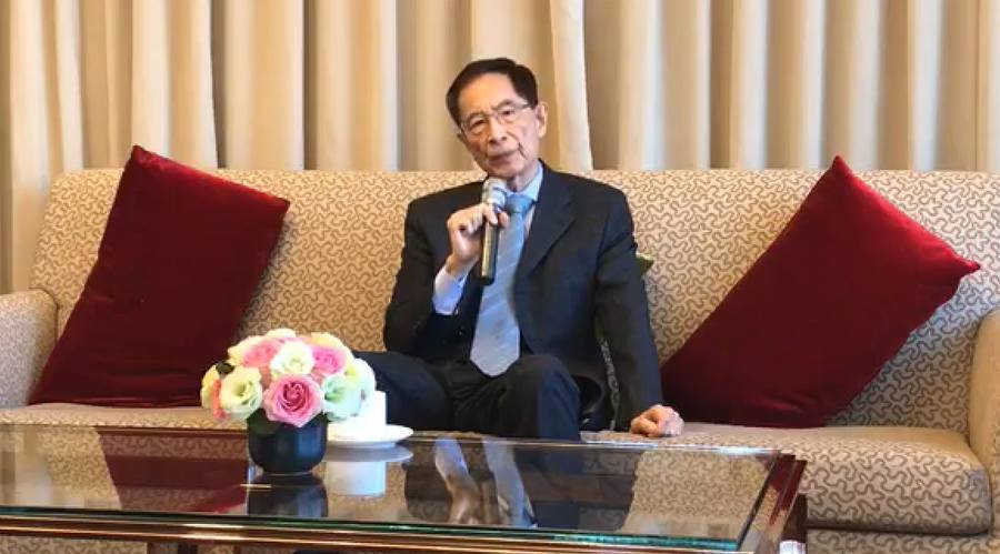 香港基本法起草委員李柱銘律師談一國兩制,強調須建立互信,維持民主核心精神。(直播截圖)