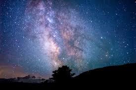 科學家成功估算出銀河系的質量,將有助於學界更加了解整個宇宙的機制。(photo by Jeremy Thomas via goodfreephotos, used under CC License)
