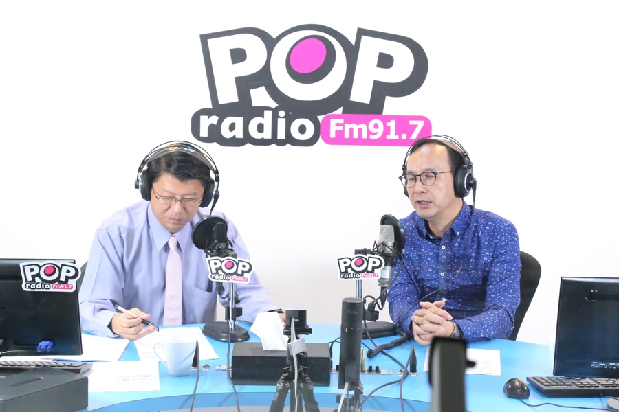 朱立倫接受謝龍介訪問,暢談選舉、自經區話題。(POP radio提供)