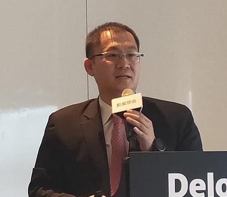 張鼎聲表示,新創公司若能以軟硬體整合方式,找到市場定位,在5G浪潮下才會有較多發展空間。(Photo by 呂翔禾/台灣醒報)