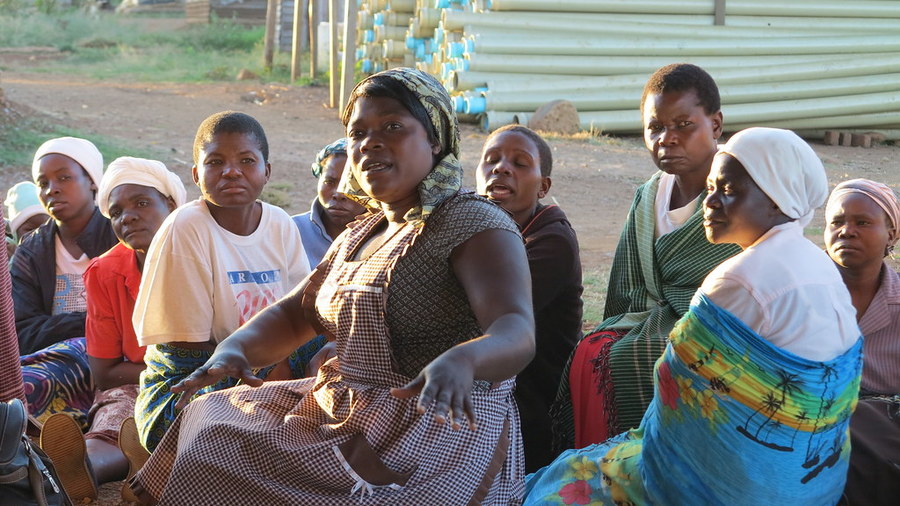 辛巴威政府緊縮財政,不管民眾生活有多困頓。(photo by Slum Dwellers International Zimbabwe flickr under CC license)