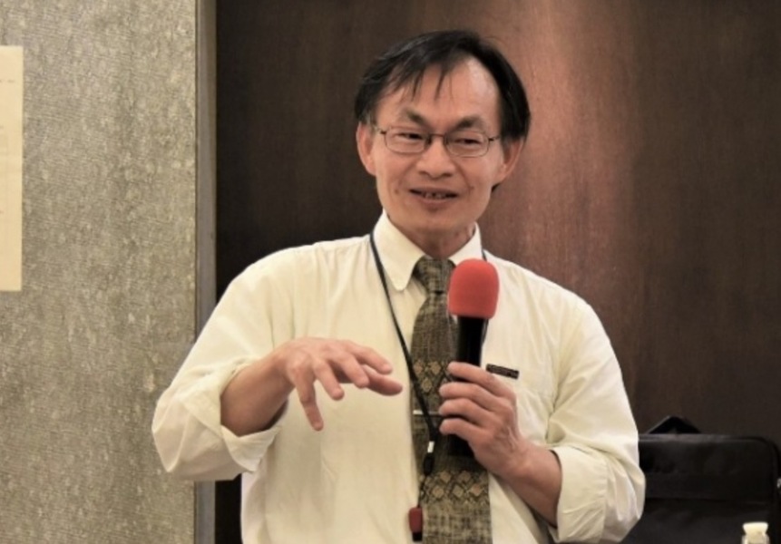世新大學愛情教育與研究中心主任詹昭能於4日發表《台灣成年人婚育概況問卷調查》,現場座無虛席。(photo by世新大學公共事務處)