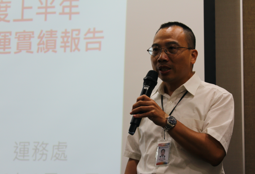 台鐵14日公布上半年營運成果,王文謙表示,每日平均載客量較去年同期微幅成長0.9%。(Photo by 吳婉瑜/台灣醒報)