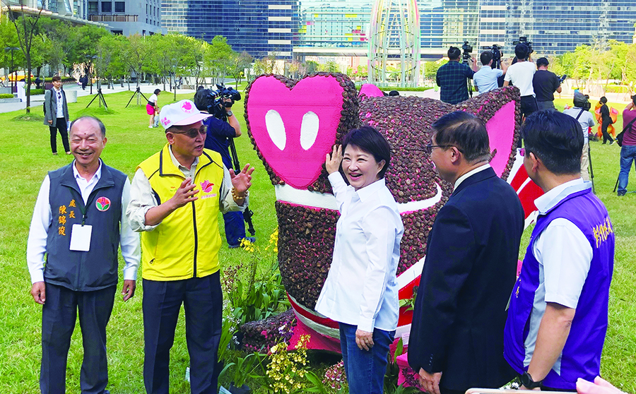 台中國際花毯節今年以小王子的星球之旅為主題,將充滿玫瑰花及「愛與希望」的視覺與氛圍。(photo by 劉東皋/台灣醒報)