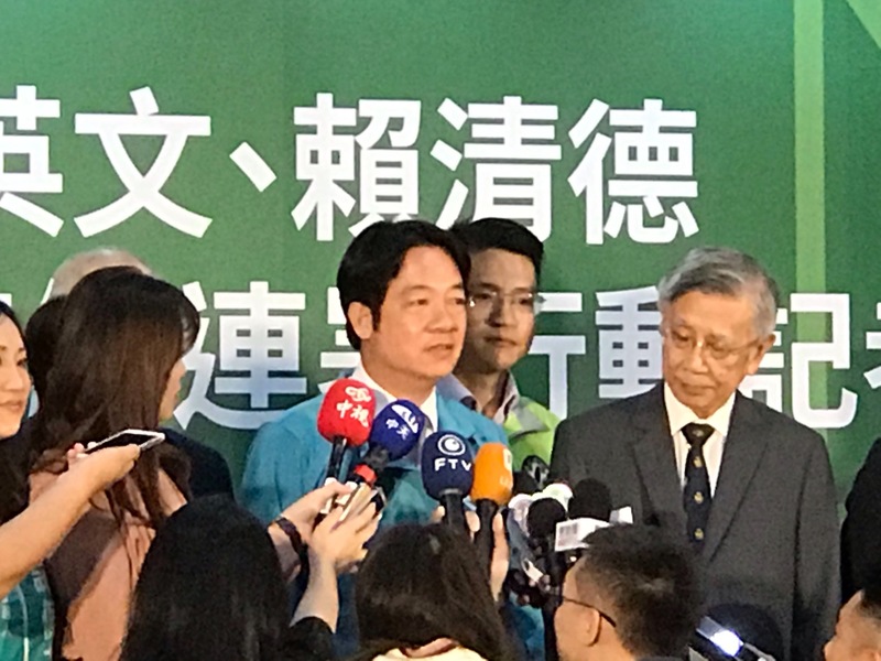 民進黨副總統候選人賴清德參加學術界支持蔡英文、賴清德連署支持活動。(photo by 邱文福/台灣醒報)