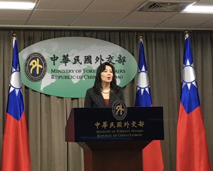 外交部發言人歐江安13日表示,會循菲律賓對台灣禁航的會議結果採取反制措施,政府已做好準備。(photo by 施凱文/台灣醒報)