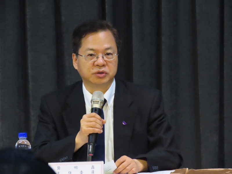 國發會13日通過國發計劃,將在110到113年中投入1414億發展來AIoT、5G建設等。圖為國發會主委龔明鑫。(photo by施凱文/台灣醒報)