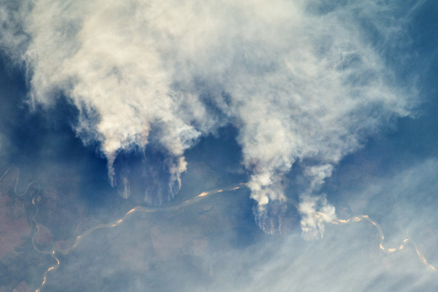 專家擔憂巴西將重演去年森林大火的惡夢。(Photo by NASA Earth Ob-servatory on Flicker under Creative Commons license)
