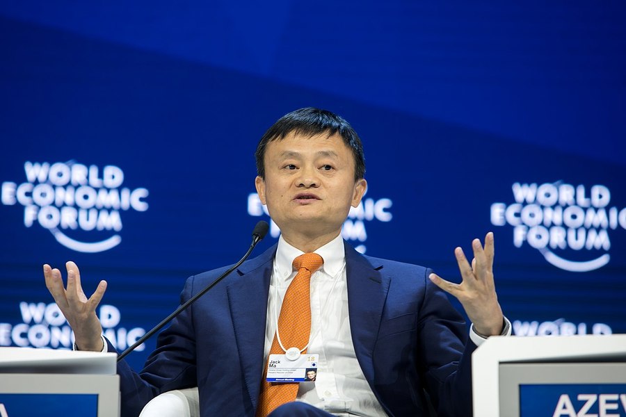 川普總統預計將對中國電商阿里巴巴與騰訊施加更多制裁。圖為阿里創辦人馬雲(Photo by Foundations World Economic Forum on Wikimedia under CC 2.0)