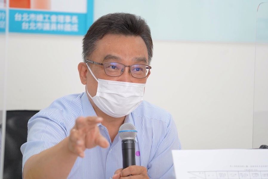 林國成認為,國產疫苗是長遠計畫,而非近期計畫,蔡英文發表談話的時機引人質疑。(民眾黨)