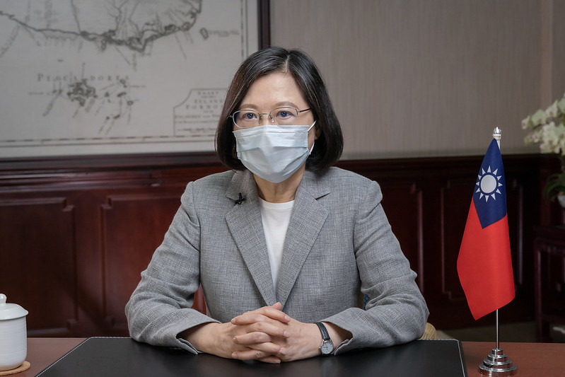 圖說:蔡英文於端午節連假前發表溫情談話,希望國人避免返鄉。(總統府)
