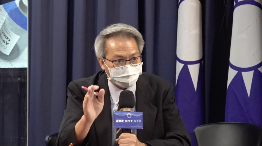 王任賢強調,現在的疫苗接種優先順序應該要重新分配。(直播截圖)