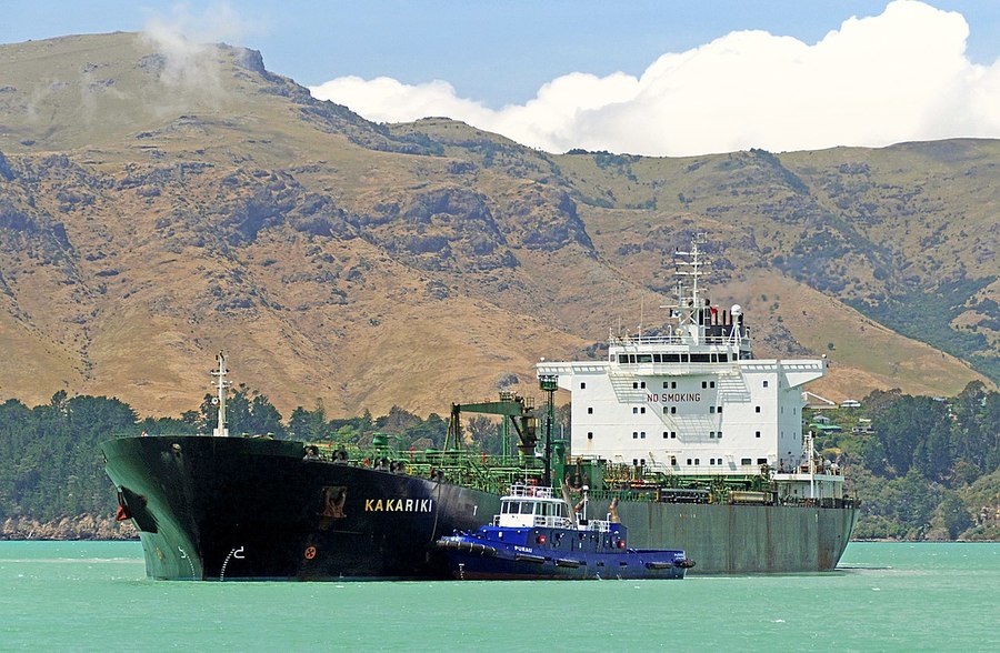 以色列的油輪遭到不明襲擊,牽動著中東局勢的變化。(Photo by Bernard Spragg. NZ on Wikimedia under CC 1.0)